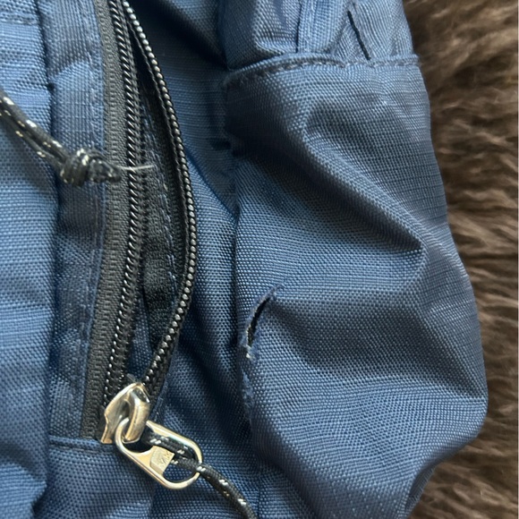 🎒llbean backpack 📚 - Picture 2 of 6